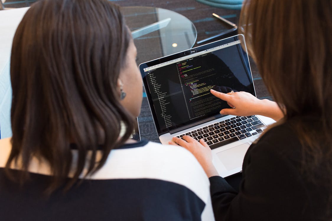 Wix vs Squarespace vs WordPress vs Shopify: Honest Comparison
